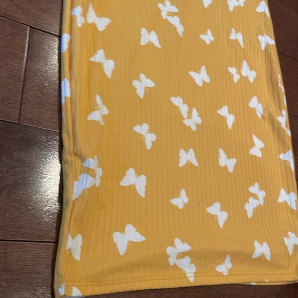 Yellow Butterfly Print Dress - Picture 5 of 7